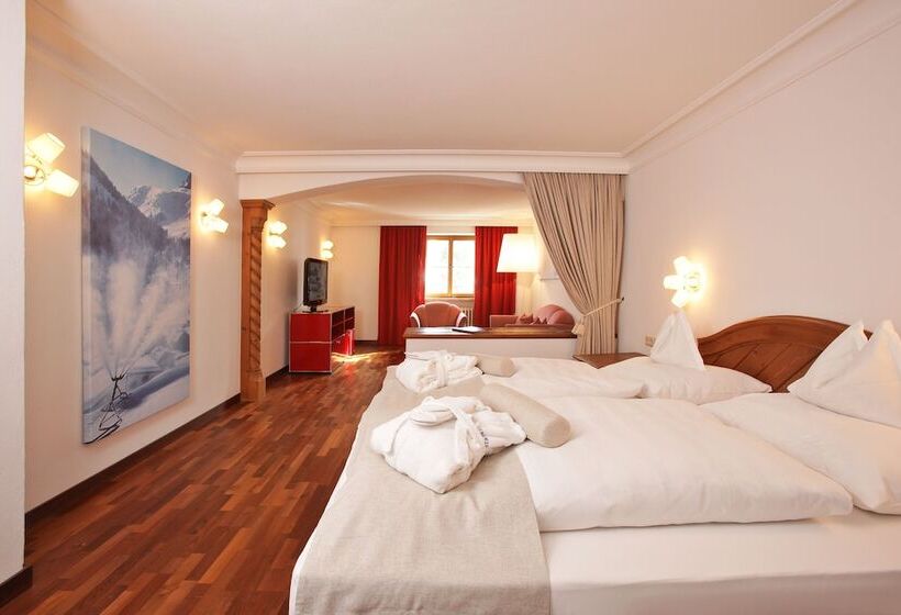 Номер Deluxe, Hinterwies – Ski In / Lodge / Dine