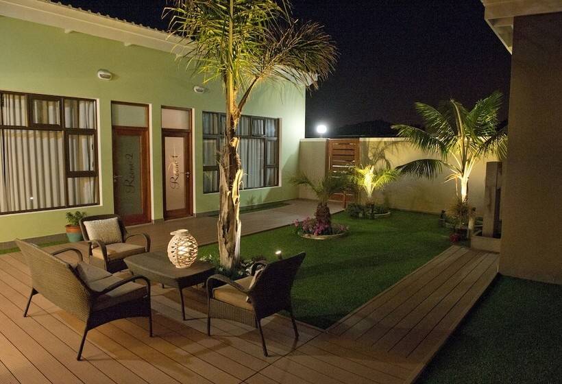 اتاق استاندارد, Namib Guesthouse
