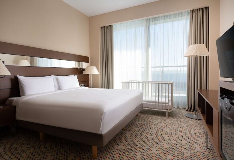 Семейный Номер Вид на Море, Radisson Blu Resort & Congress Centre Sochi