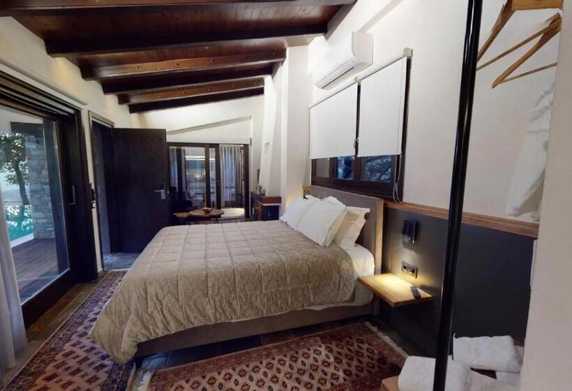 Полулюкс Повышенной Комфортности, Valeni Boutique Hotel & Spa