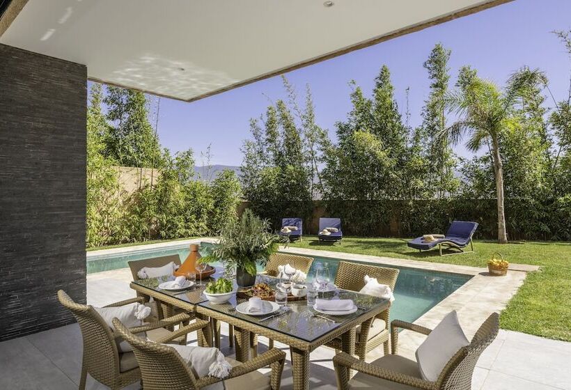 Вилла 3 Спальни, Widiane Resort