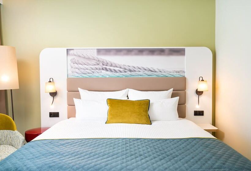 اتاق لوکس, Leonardo Hotel Hamburg Altona