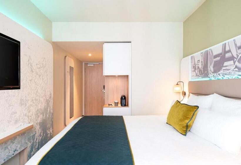 اتاق سوپریور, Leonardo Hotel Hamburg Altona
