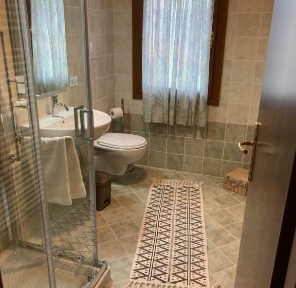 اتاق استاندارد سه نفره, Agriturismo Da Andreina