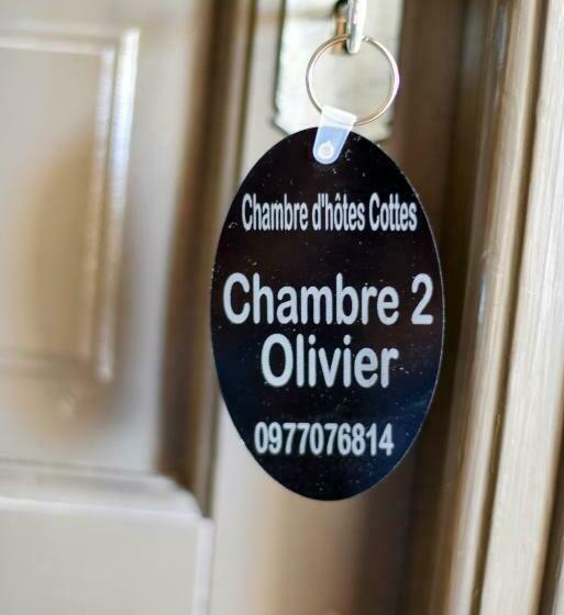 Номер Стандарт, Chambre D Hôtes Cottes