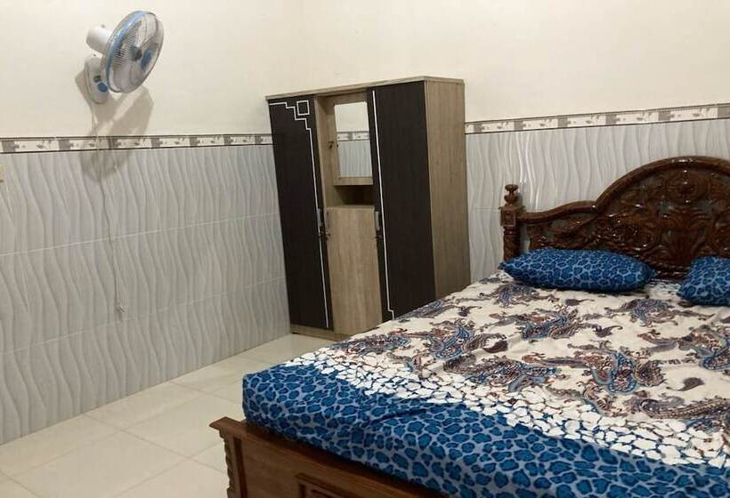 Номер Стандарт, Oyo Homes 91136 Desa Wisata Dalegan