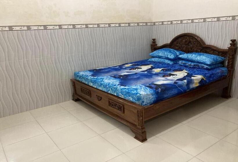 Номер Стандарт, Oyo Homes 91136 Desa Wisata Dalegan