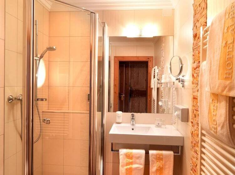 اتاق استاندارد, Aktivhotel Alpendorf