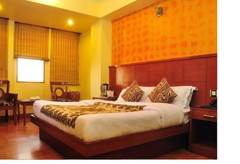 デラックスルーム, Comfort Room Shiv Dev Int