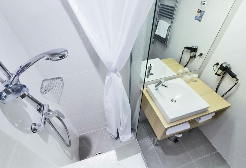 高级大房间, Kyriad Paris 18  Porte De Clignancourt  Montmartre