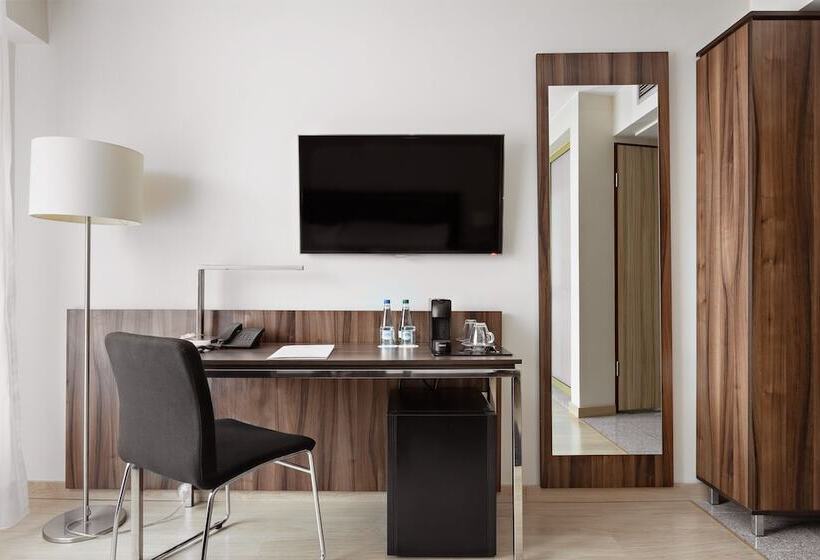 اتاق کلاس بیزنس, Moderno Poznań
