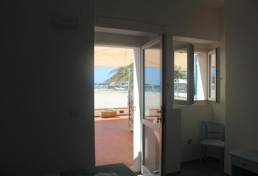 스탠다드 룸 바다 전망, Vel Marì   Rooms On The Beach