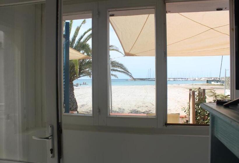 스탠다드 4인용 룸 바다전망, Vel Marì   Rooms On The Beach