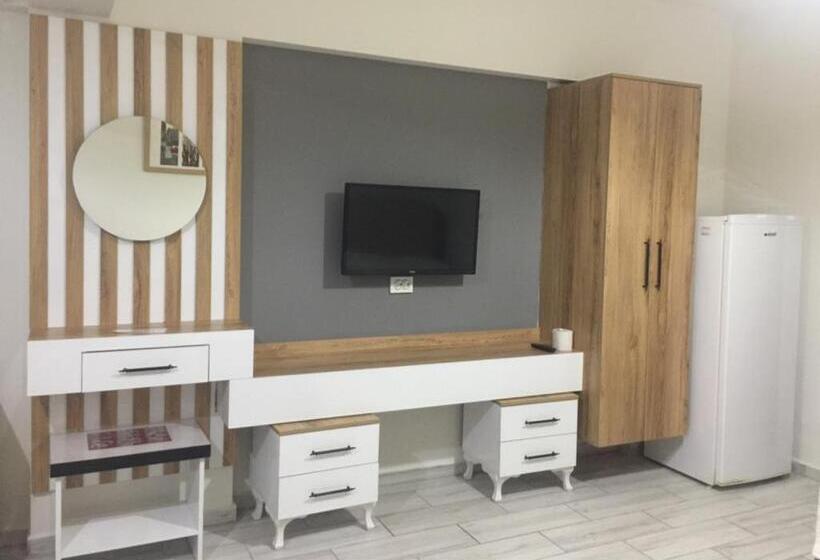 Номер Стандарт Трехместный, Güneş Apart Otel