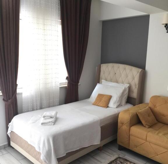 Номер Стандарт Трехместный, Güneş Apart Otel