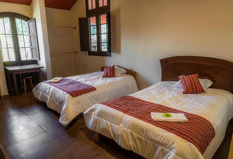 اتاق استاندارد سه نفره, Casona Museo Catalina Huanca