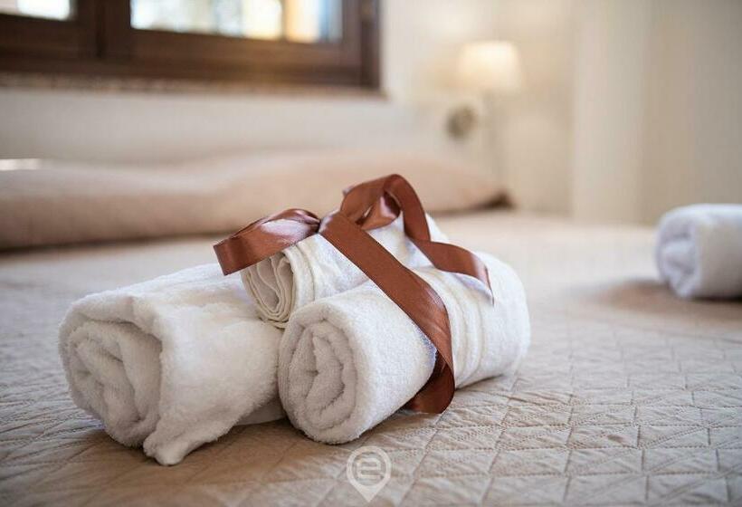 Номер Стандарт, Villa Monica   Suites