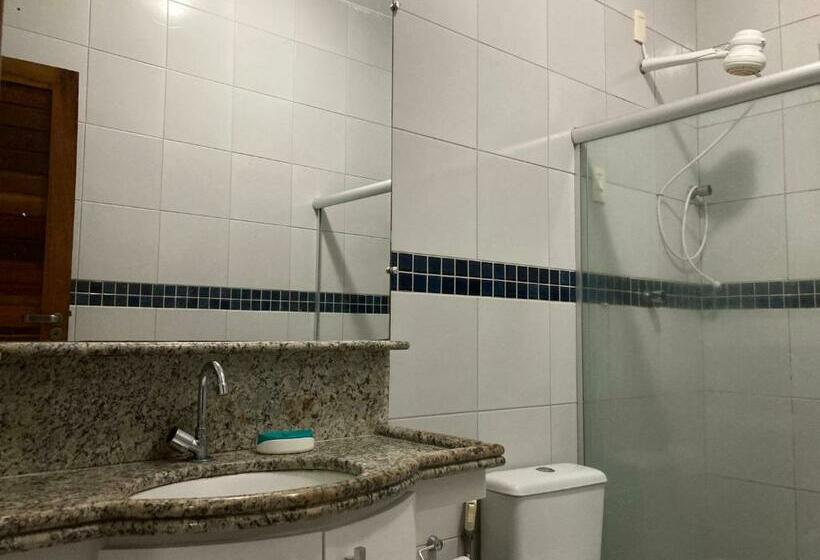 سوئیت با بالکن, Villa Nevada Hostel