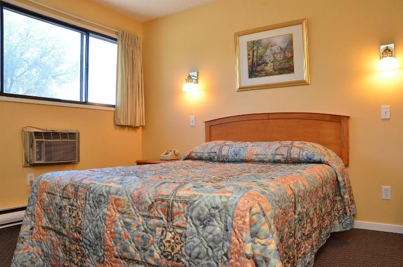 Номер Стандарт, Canadas Best Value Inn Kelowna