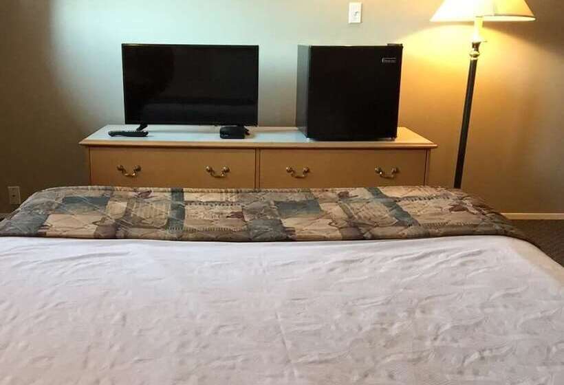 Номер Стандарт 2 Двуспальные Кровати, Canadas Best Value Inn Kelowna