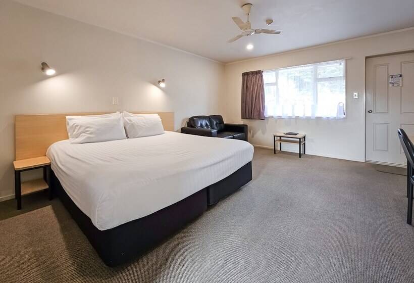 Студия Superior, Captain Cook Motor Lodge