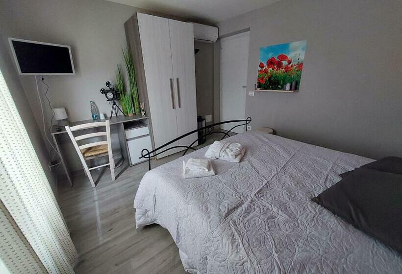 带观景的豪华间, La Bedolla  41 Tortona