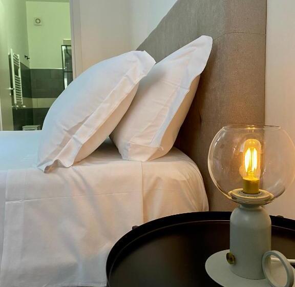 Номер Стандарт, Habitat Luxury Suites