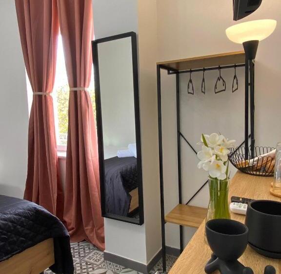 Номер Стандарт, Habitat Luxury Suites