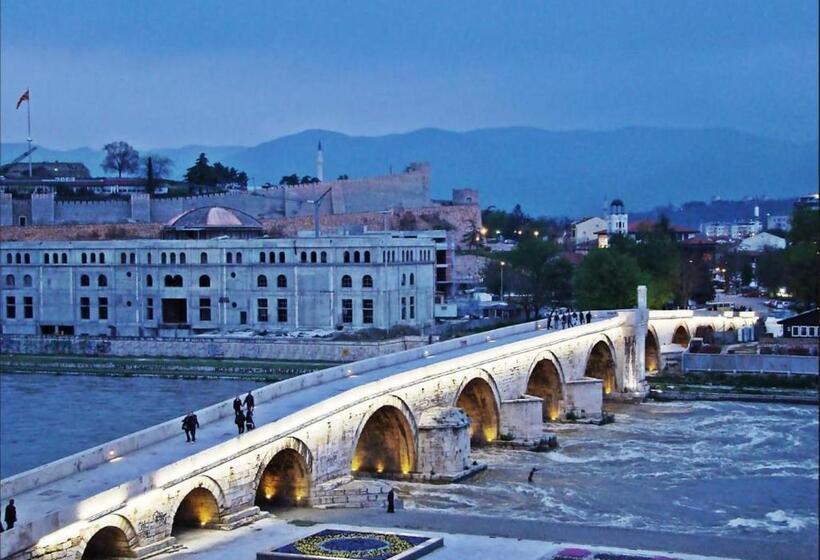 اتاق استاندارد, Room In Guest Room   Hotel Square Skopje Macedonia