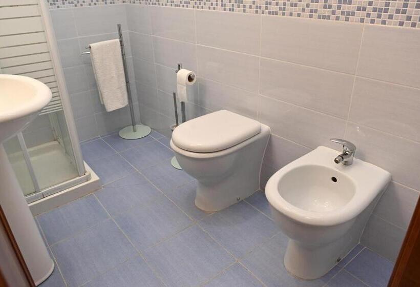 اتاق استاندارد, B&b A Capua   I Portici Del Centro