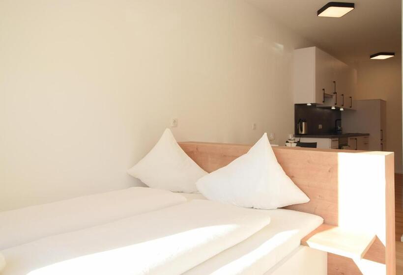 Студия Superior, Myquartier Central City Suites