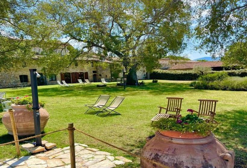 Дом 1 Спальня, Exclusive Pool Open All Year Spoleto Biofarm Slps 8 Village Shops, Bar1 Km 3