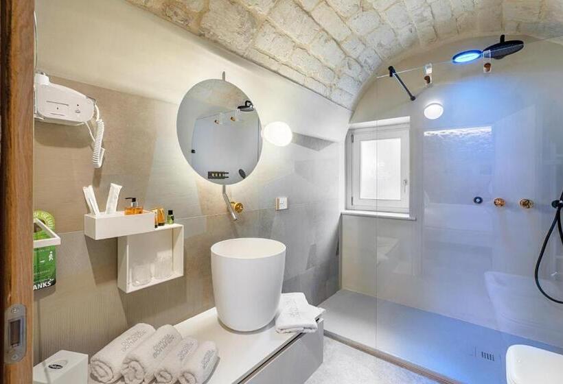 اتاق لوکس با بالکن, Dimora Bonafede Ibla Design Rooms