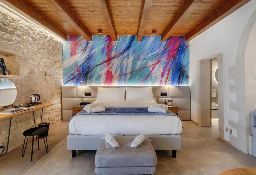 اتاق لوکس با بالکن, Dimora Bonafede Ibla Design Rooms