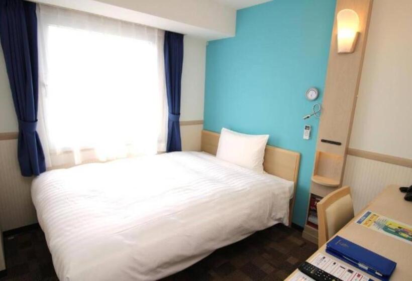 Номер Стандарт, Toyoko Inn Yokohama Shieichikatetsu Center Minamieki