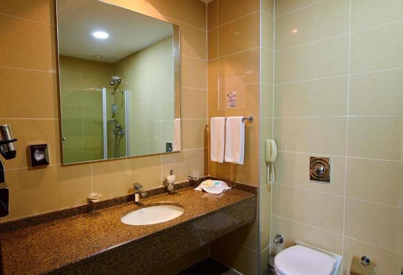 اتاق استاندارد, Grand Hotel Victory