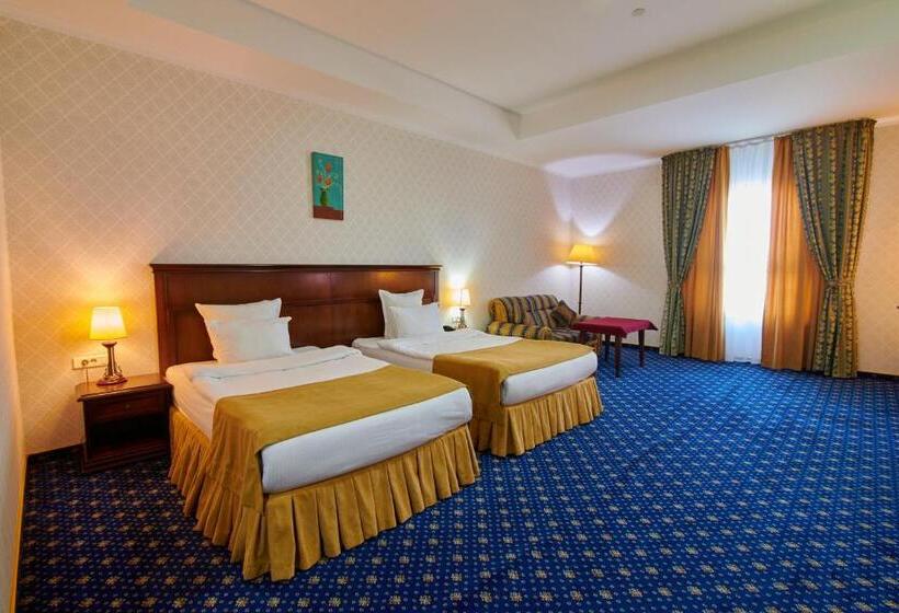 اتاق استاندارد, Grand Hotel Victory