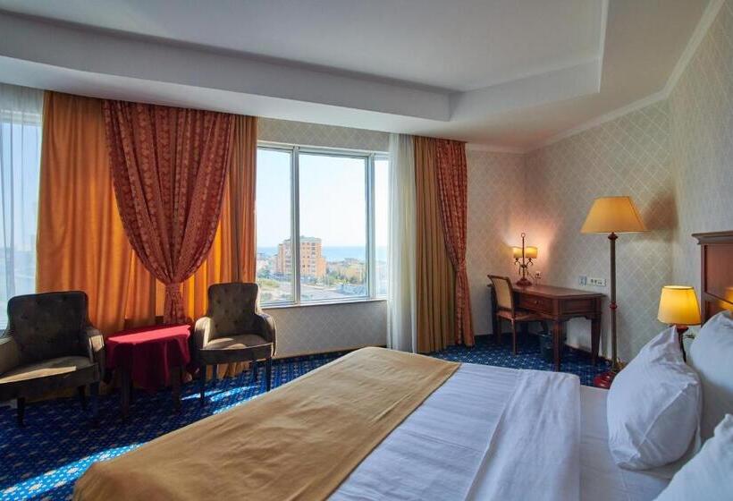 اتاق استاندارد با چشم‌انداز دریا, Grand Hotel Victory