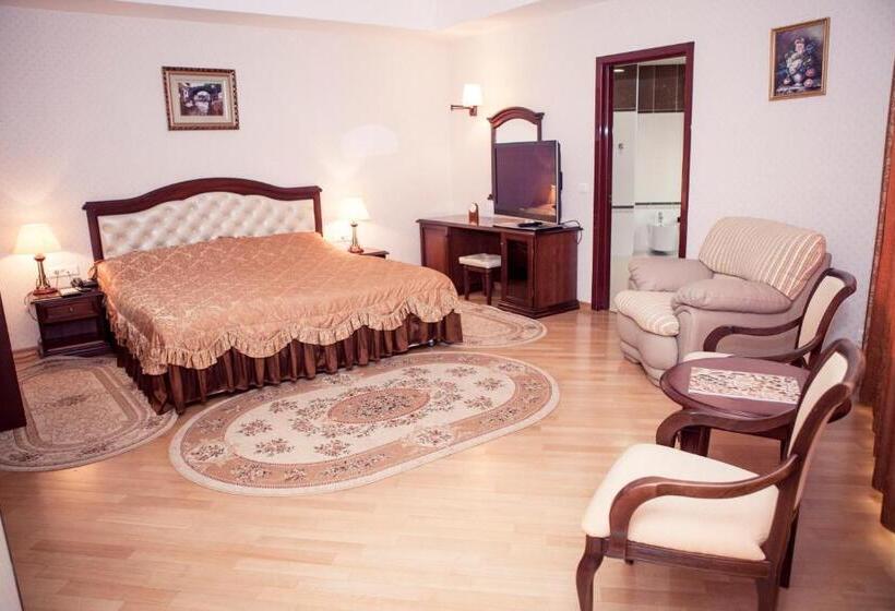 سوییت, Grand Hotel Victory