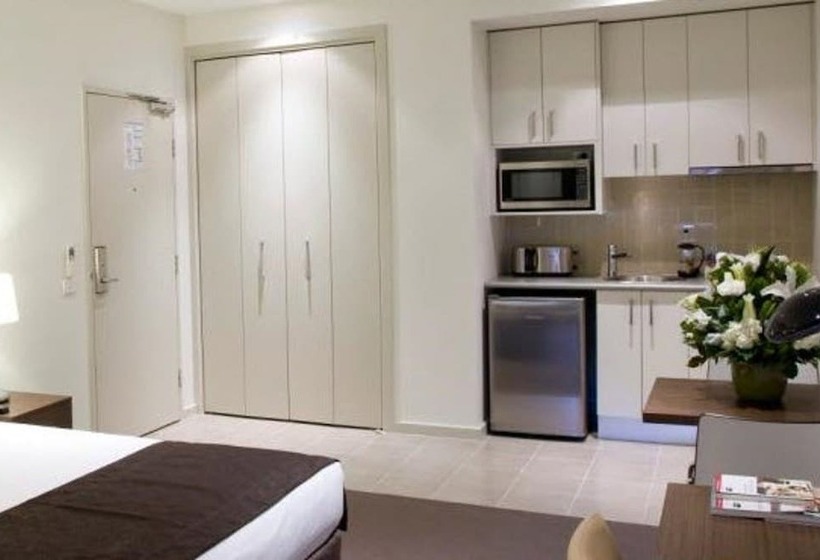 استودیوی استاندارد, Quest Glen Waverley