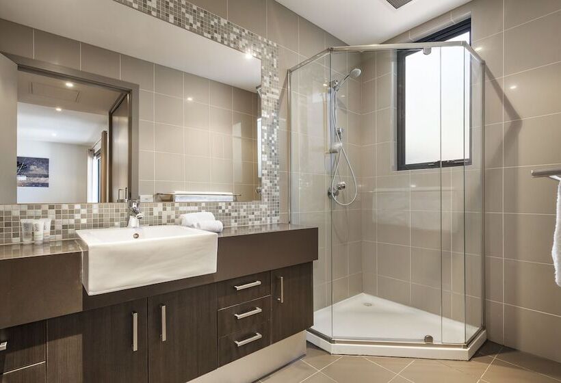 استودیوی استاندارد, Quest Glen Waverley