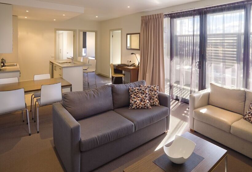 آپارتمان 2 خوابه, Quest Glen Waverley