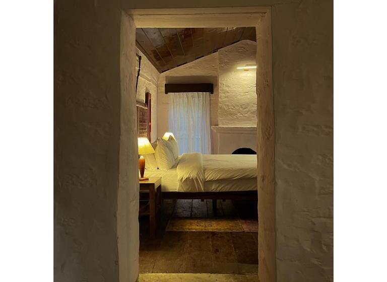 스탠다드 룸 킹사이즈 침대, Mulberry House