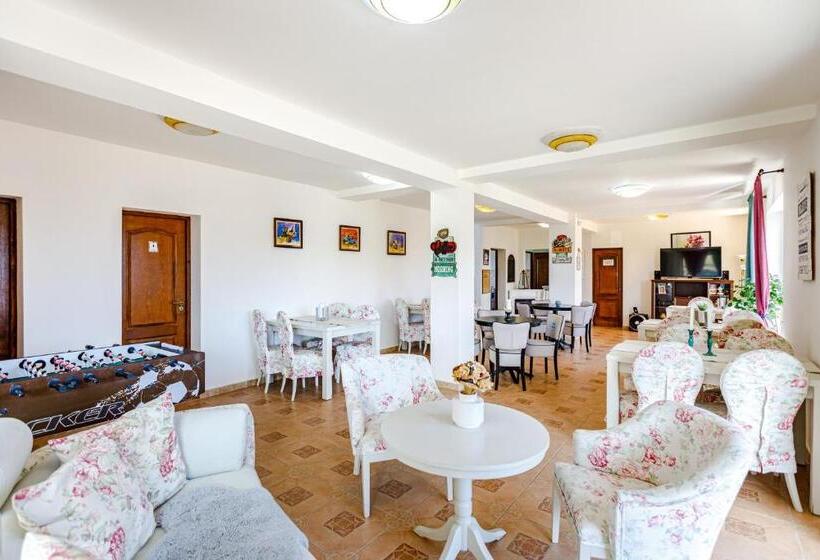 اتاق لوکس با بالکن, Gasthaus Sacalaz