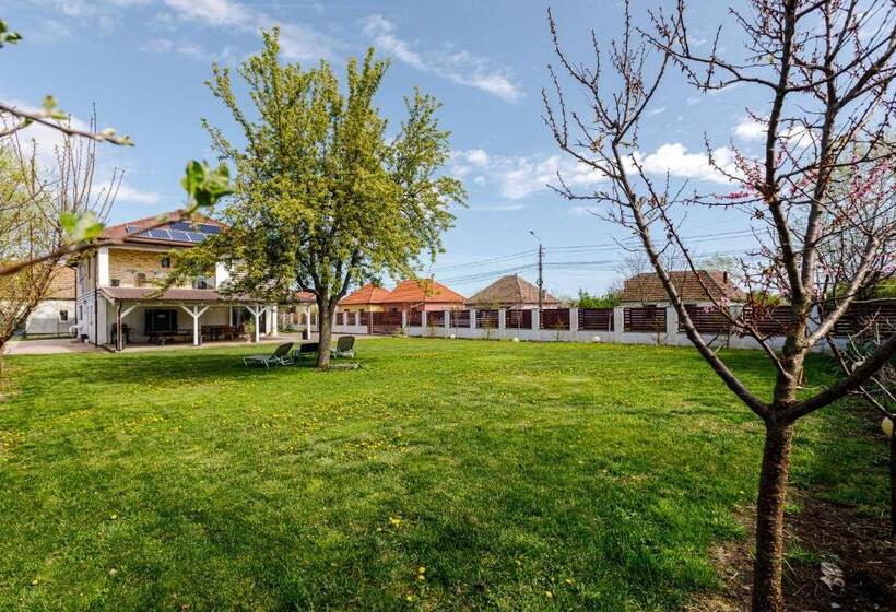 اتاق لوکس با بالکن, Gasthaus Sacalaz