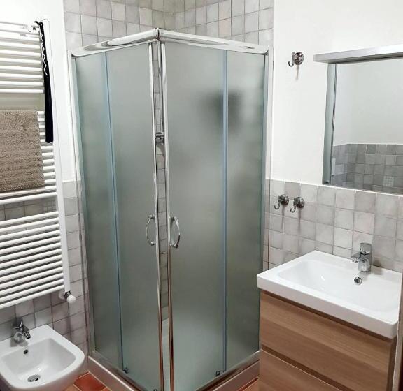 Номер Стандарт, Ca D Valur