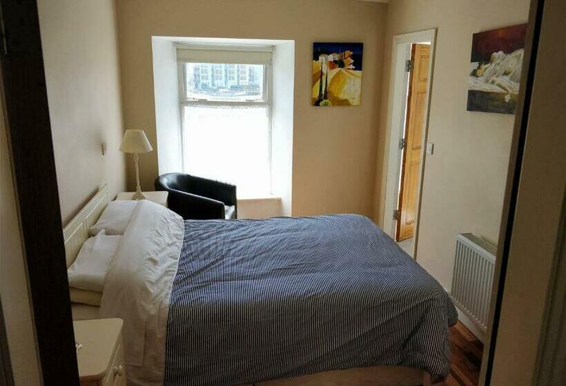 اتاق استاندارد با چشم‌انداز دریا, Barry S Bed And Breakfast