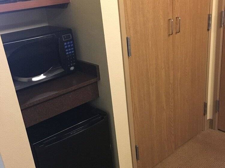 Escritório Premium, Americinn By Wyndham Monmouth