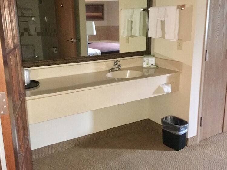 Suíte Cama King, Americinn By Wyndham Monmouth