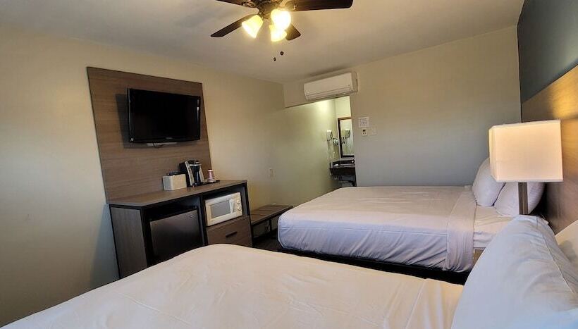 Номер Стандарт, Beachwalker Inn & Suites